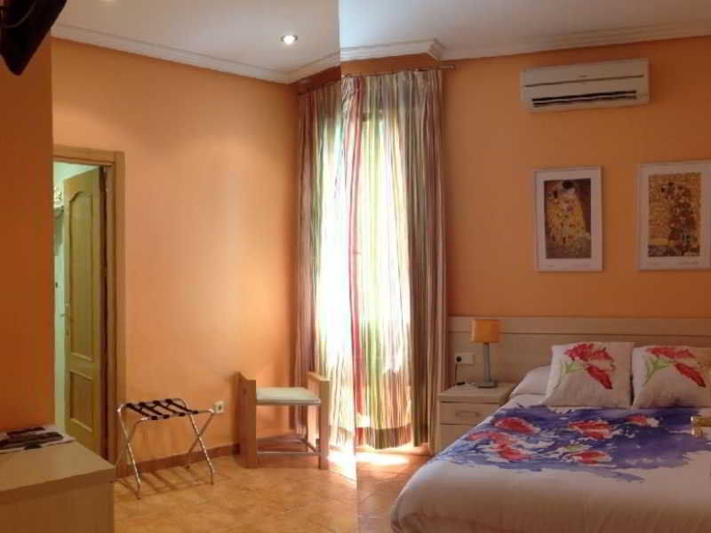 Luz Affittacamere Madrid